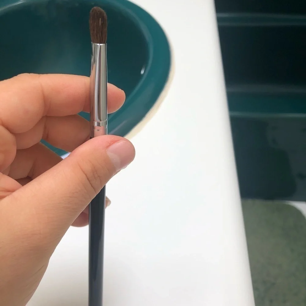 NEW ANASTASIA BEVERLY HILLS ALL OVER SHADOW BRUSH